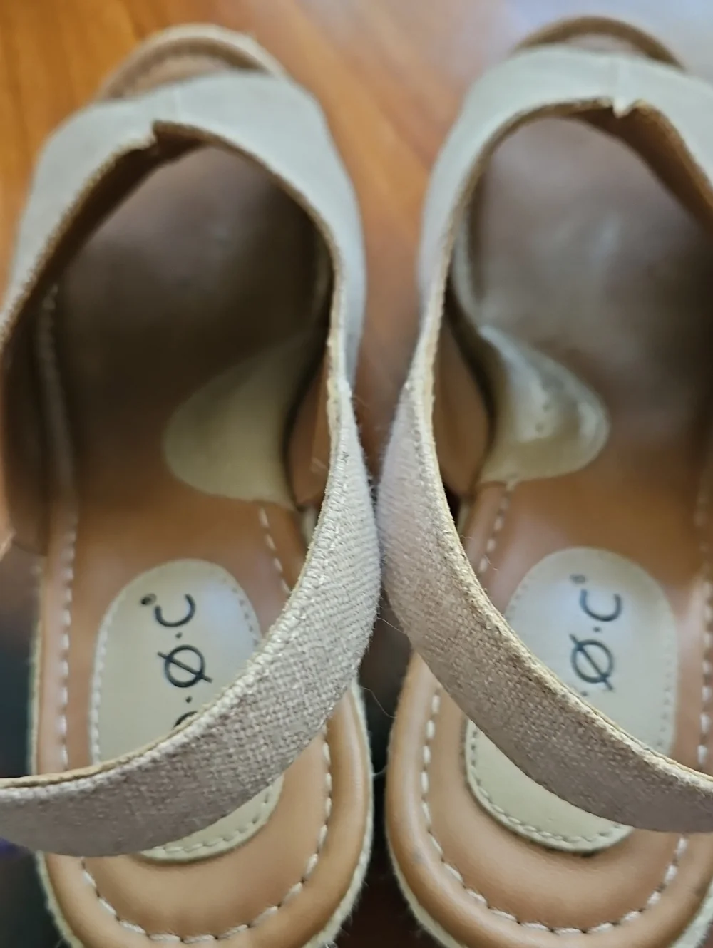 b.o.c. Women's Tan Open-Toe Slingback Wedge Sandals